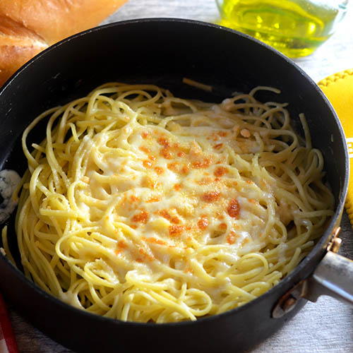 Garlic Cheese Spaghetti