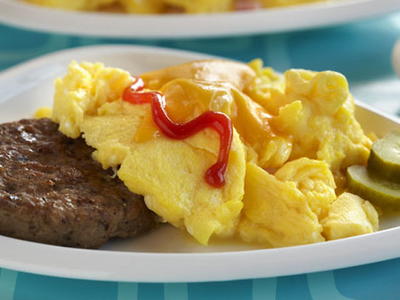 Cheeseburger-Topped Scrambled Eggs