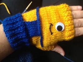 Despicable Me Minion Fingerless Mitts