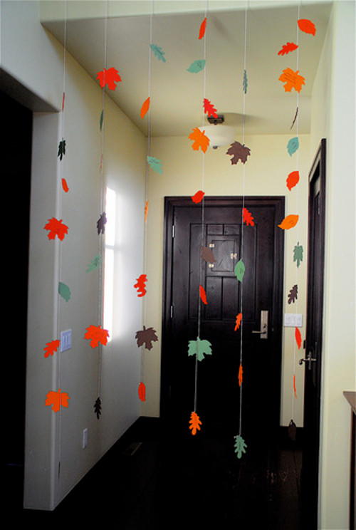 Thanksgiving Leaves Paper Garland
