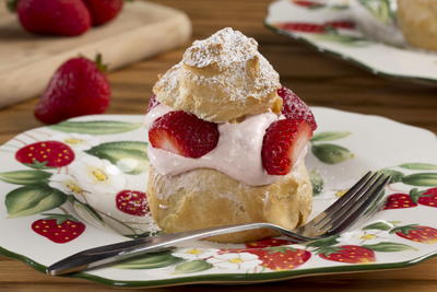 Strawberry "Cream" Puffs