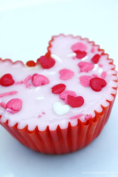Easy Heart-Shaped Cupcakes