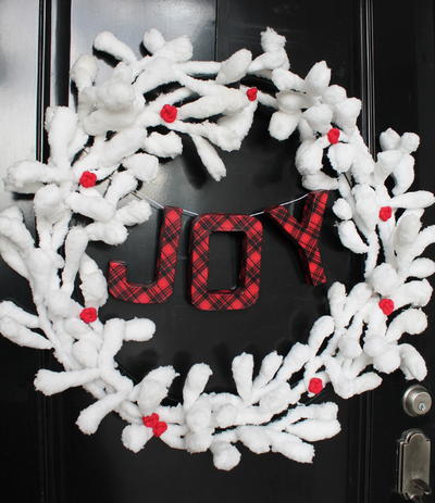 Snow and Berries DIY Wreath