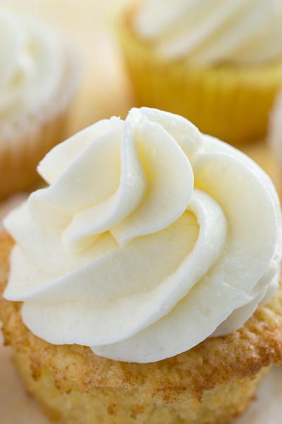 Whipped Coconut Buttercream Frosting