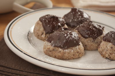 Chocolate Almond Bites