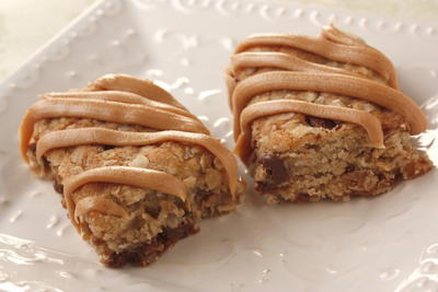 Peanut Butter Laced Oatmeal Bars