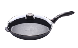 Swiss Diamond 11-Inch Fry Pan