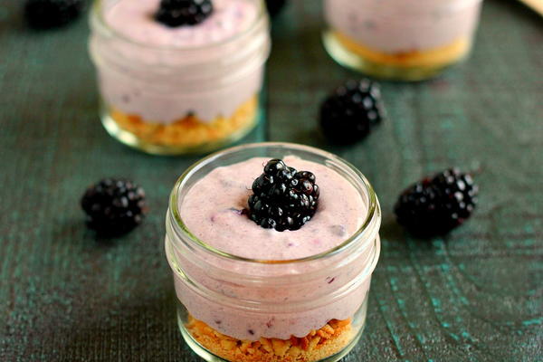 No-Bake Blackberry Cheesecake