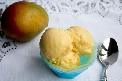 Sweet Mango Frozen Yogurt