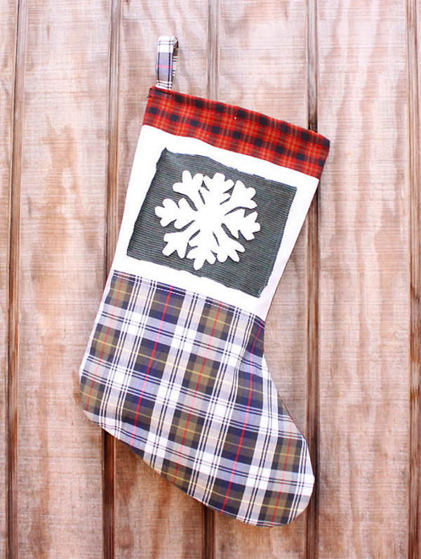 15 Christmas Stocking Quilt Patterns