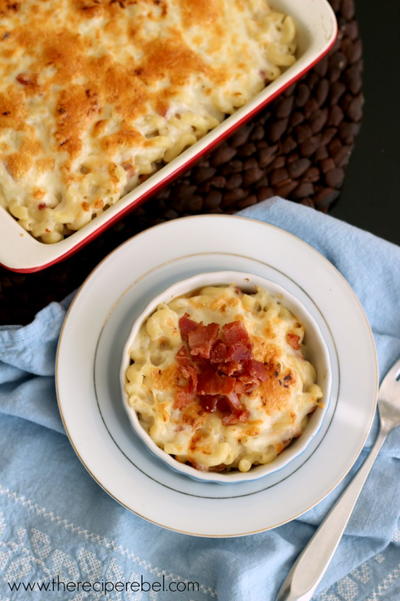 Marvelous Maple Bacon Mac and Cheese