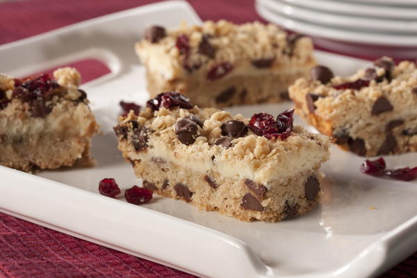 Cranberry Chocolate Chip Bars