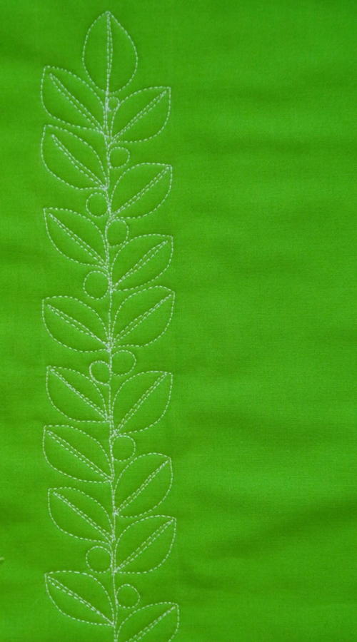 Modern Leaf Free Motion Quilt