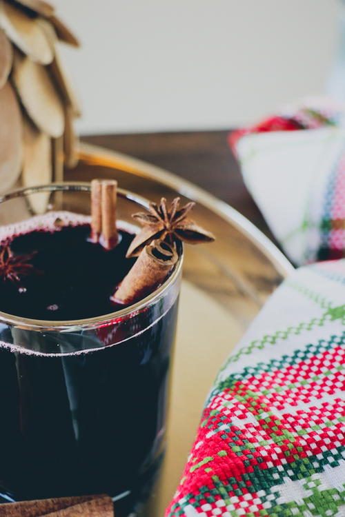 Cozy Winter Mulled Wine Recipe