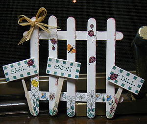 Crafty Garden Fence