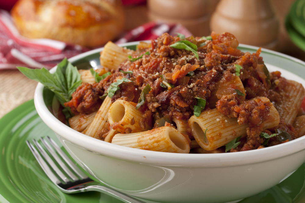 Rigatoni Bolognese MrFood.com Rigatoni Bolognese MrFood.com
