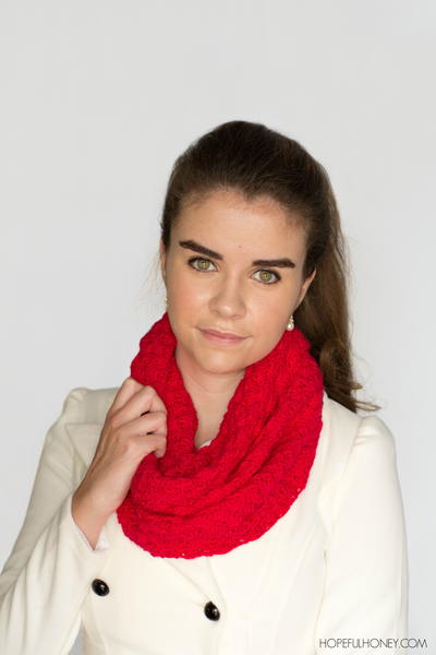 Shell Stitch Crochet Cowl