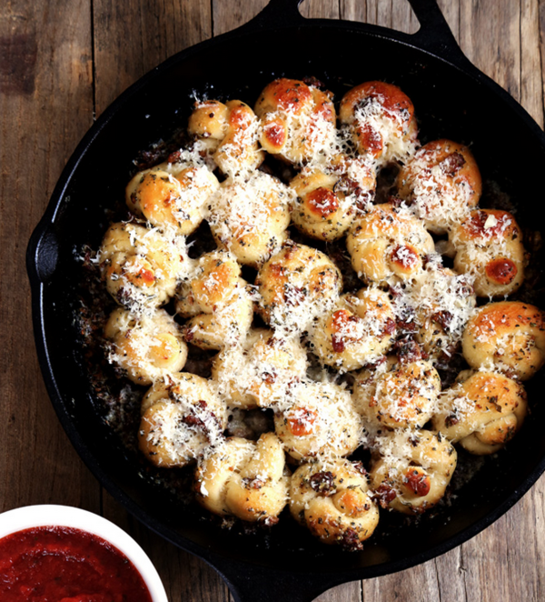 PullApart Garlic Knots
