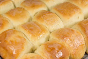 Homemade Texas Roadhouse Rolls