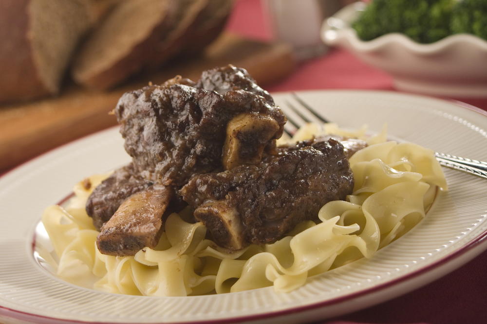 Do Short Ribs Fall Off The Bone at Ester Gordan blog