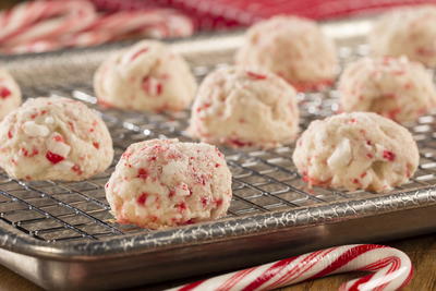 Peppermint Crunch Balls