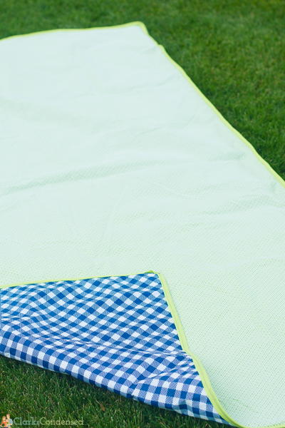 waterproof bottom picnic blanket