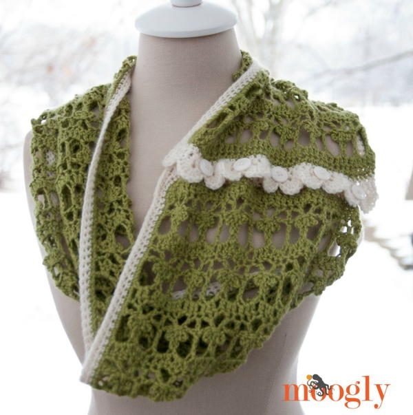 Lucky Day Crochet Cowl