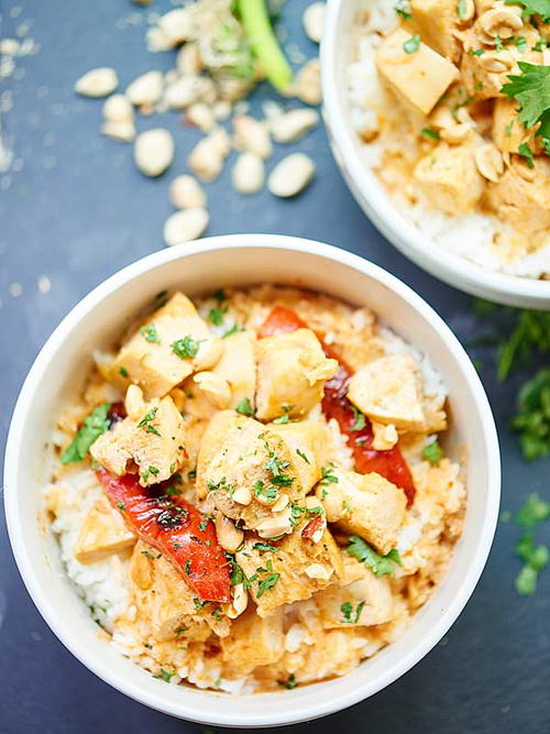 Slow Cooker Thai Chicken Curry