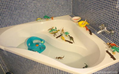 A Dinosaur Bath
