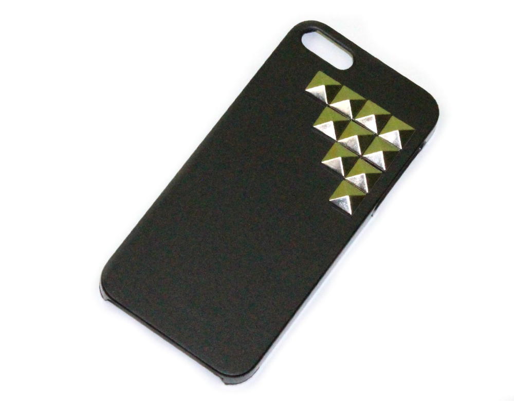 Studded Phone Case | AllFreeKidsCrafts.com Studded Phone Case | AllFreeKidsCrafts.com