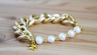 Classy and Chunky Pearl DIY Bracelet