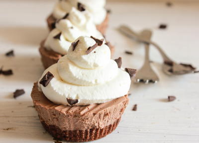 Individual Frozen Creamy Chocolate Mini Pies