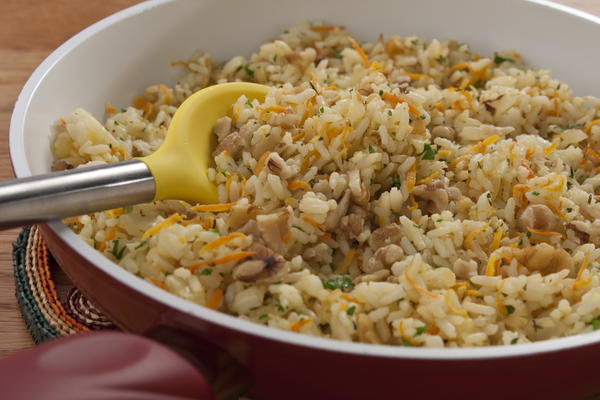 Herbed Walnut Rice