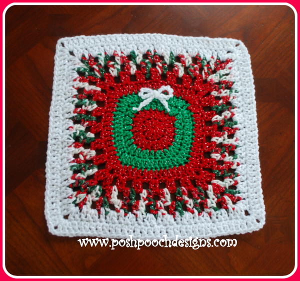 Christmas Wreath Afghan Square