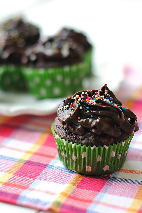 Delectable Chocolate Zucchini Cupcakes with Avocado Frosting