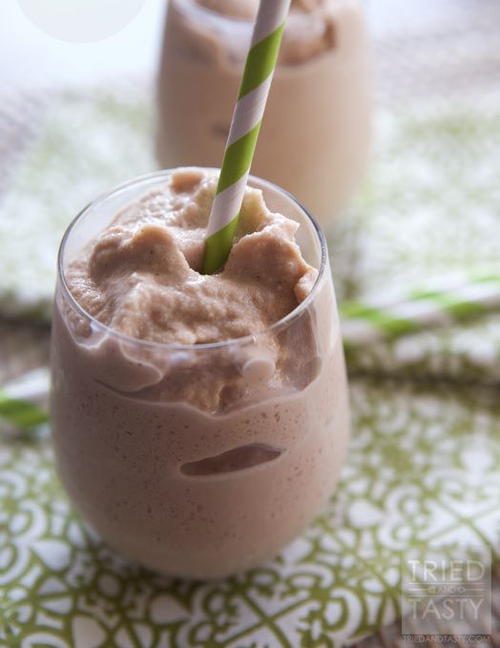 Copycat Jamba Juice Chocolate Peanut Butter Moo'd Smoothie