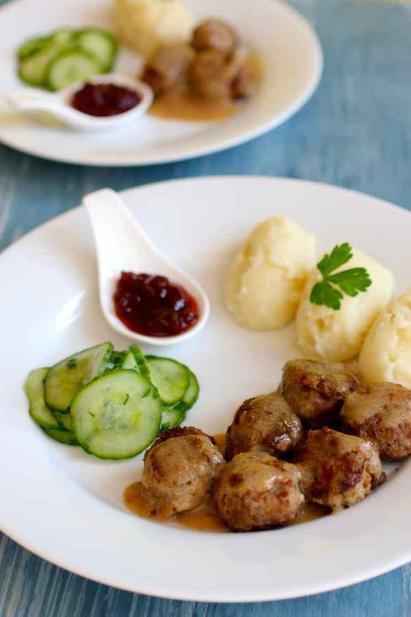 Kottbullar (Copycat IKEA Swedish Meatballs) | AllFreeCopycatRecipes.com