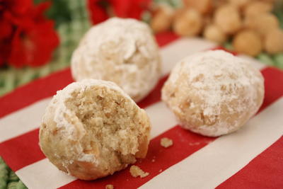 Macadamia Nut Balls