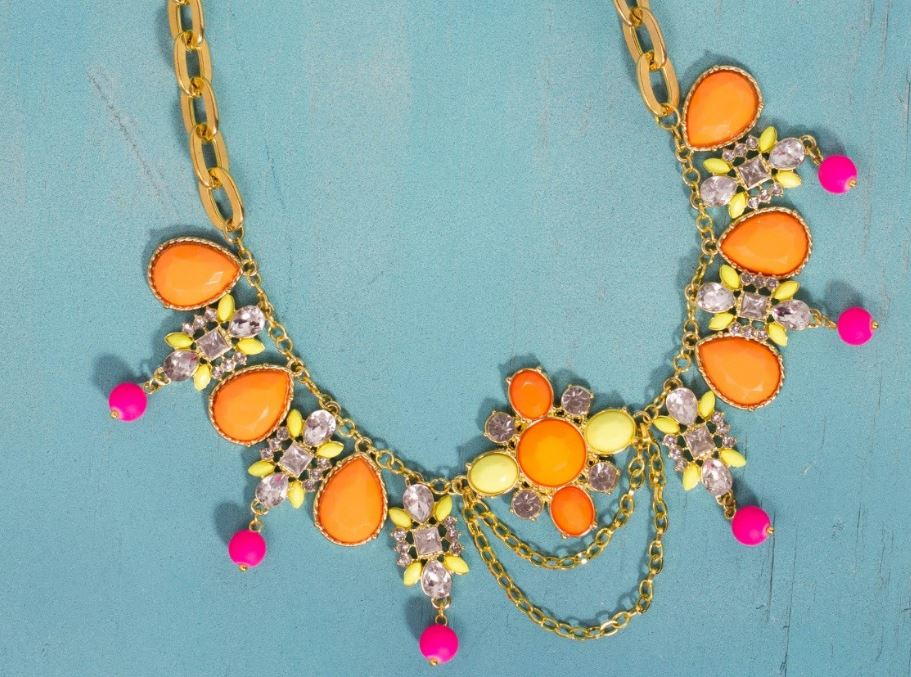 Pop Rocks Necklace | AllFreeJewelryMaking.com
