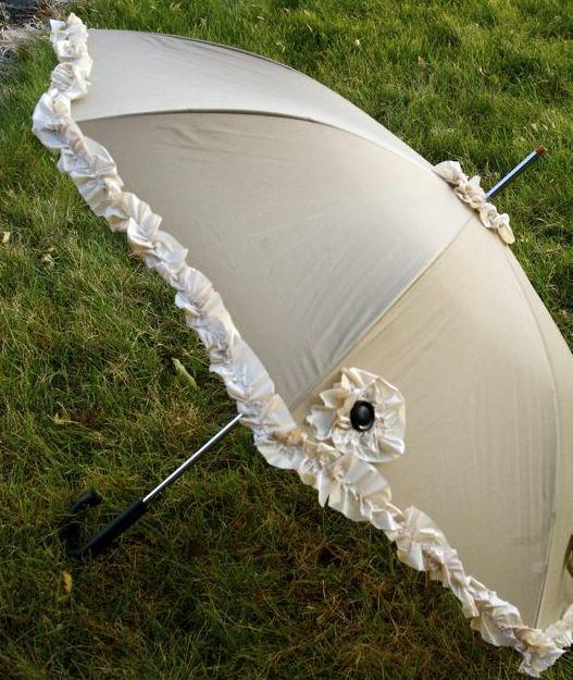 Vintage Ruffled Parasol