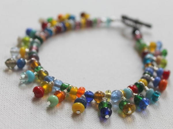 Dancing Beads DIY Bracelet