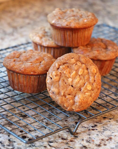 Quick and Simple Banana Oat Muffins