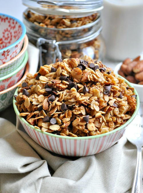 Slow Cooker Salted Caramel Almond Granola_1