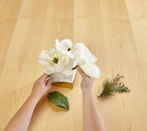 Gold Dipped Winter Flower Box Gold Dipped Winter Flower Box