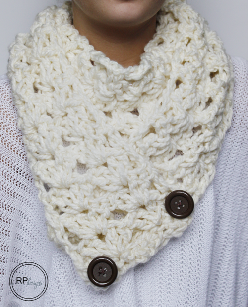 Cozy Button Crochet Scarf for Beginners