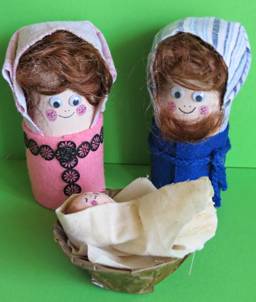 Little Nativity Toilet Paper Roll Craft