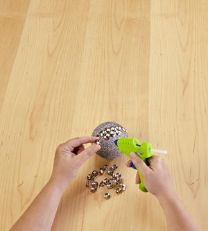 Stunning Silver Holiday Decor Stunning Silver Holiday Decor