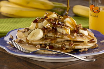 Quick Banana Pecan Pancakes