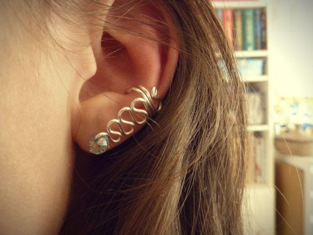 Diy Ear Cuff With Chain at Joanne Bender blog