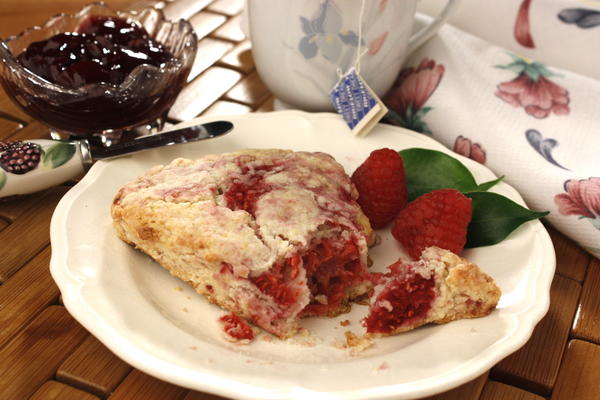 Raspberry Scones